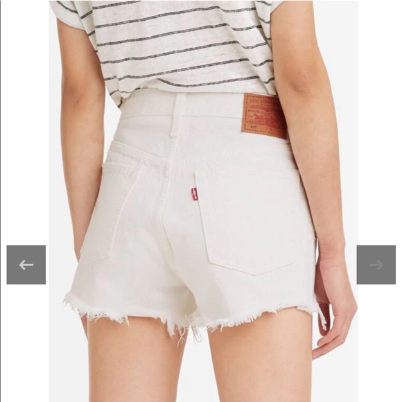 Levi’s Premium 501 High Waisted Jean Short - Picture 3 of 7